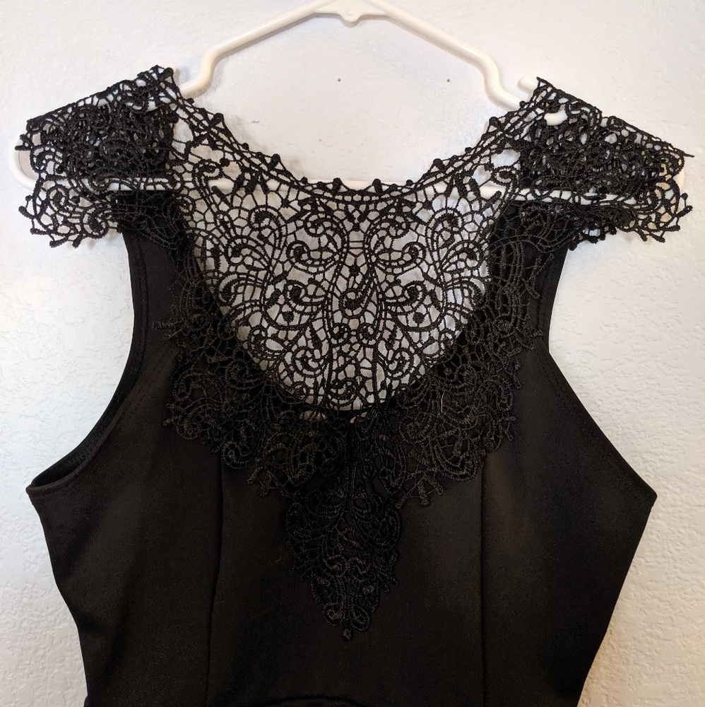 NWT black lace peplum tank top shirt